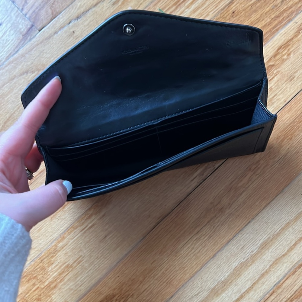 Coach Wallet - Picture 3 of 4